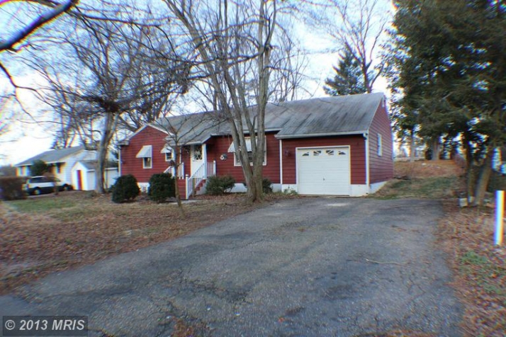 203 Wilcox St, Fredericksburg, VA 22408