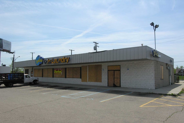 9459 Grand River Avenue, Detroit, MI 48204