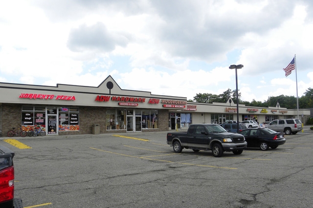 52910-52996 Van Dyke Avenue, Utica, MI 48315