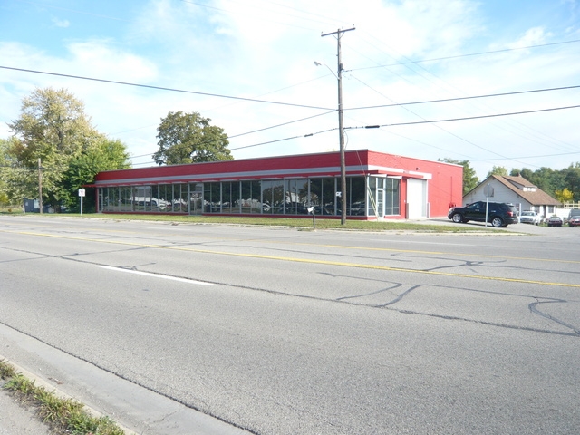 1960 E Michigan Ave, Ypsilanti, MI 48198