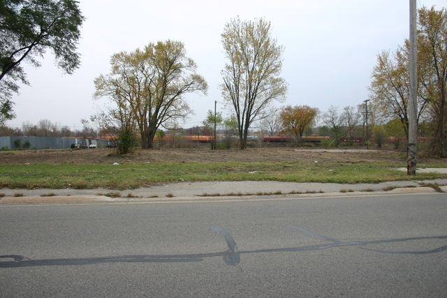 2002-2050 East Michigan Avenue, Ypsilanti, MI 48198