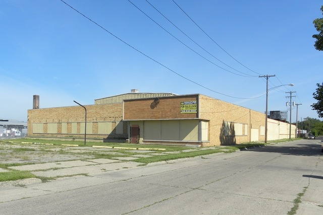 15300 Fullerton Street, Detroit, MI 48227