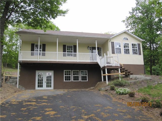 60 Maple Ln, Ridgeley, WV 26753