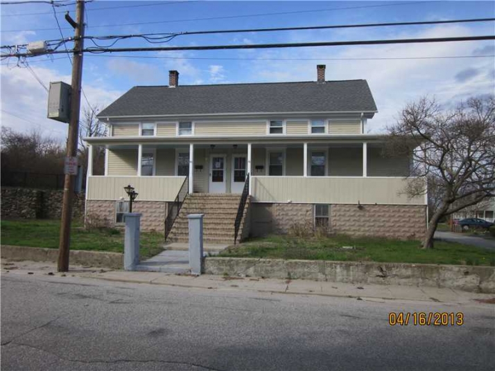 8385 Prospect Hill Ave, West Warwick, RI 02893