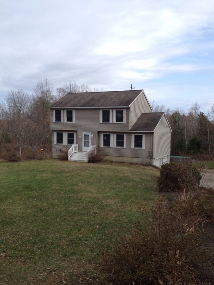 204 Walnut Street, Rochester, NH 03867