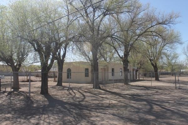1742 Barcelona Rd Sw, Albuquerque, NM 87105