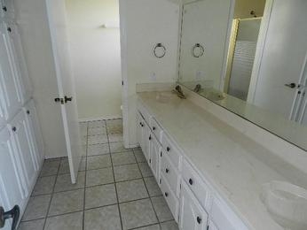 1204 SE 18th St, Pryor, OK 74361