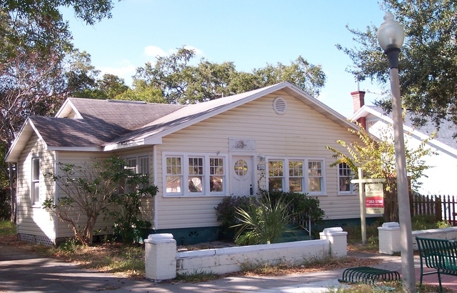 2819 Beach Blvd, Saint Petersburg, FL 33707