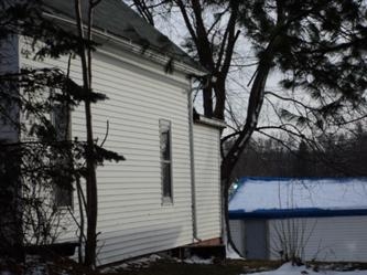 106 East High Stree, London Mills, IL 61544