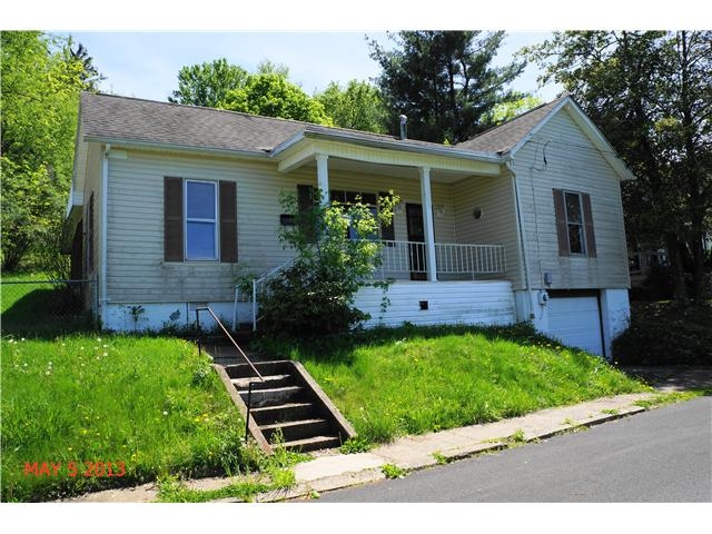 237 Worley Ave, Clarksburg, WV 26301