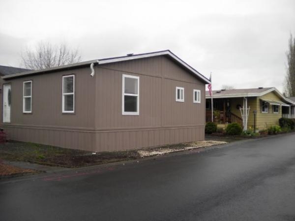 1402 22nd St Site 216, Auburn, WA 98002