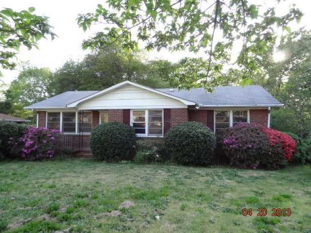 5 Garren Dr, Greenville, SC 29611