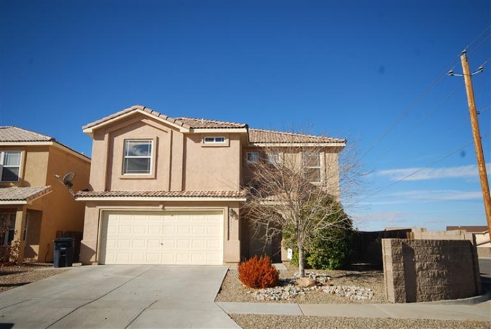 8927 Moonstone Dr Ne, Albuquerque, NM 87113