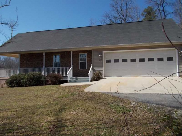 54 Heath Rd, Dawsonville, GA 30534