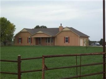 26440 W 287th St, Paola, KS 66071