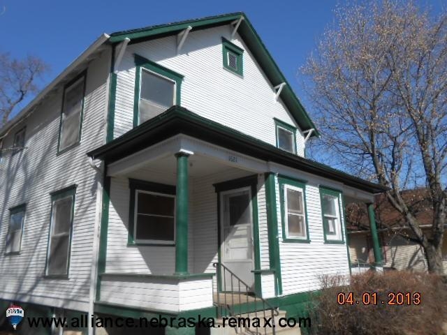 1621 N 33rd St, Lincoln, NE 68503