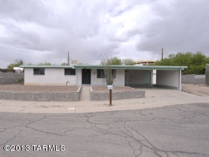411 E Burrows Pl, Tucson, AZ 85704