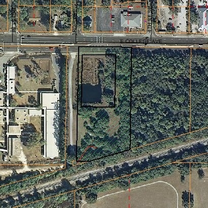 307 E College Avenue, Ruskin, FL 33570