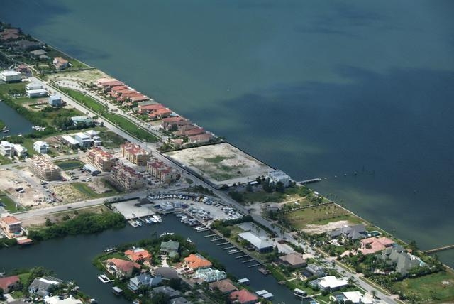6502 Surfside Blvd., Apollo Beach, FL 33572
