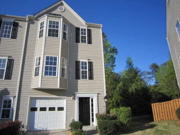 1354 Pilgrim Lake Dr, Cumming, GA 30040