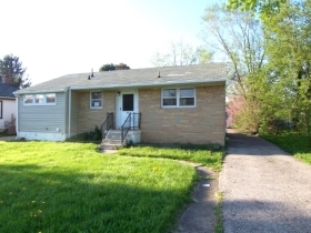 33 South St, Fairborn, OH 45324