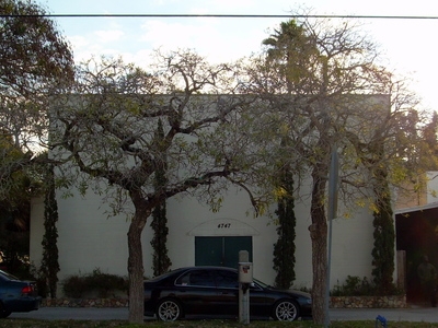 4747 28th Street North, Saint Petersburg, FL 33714