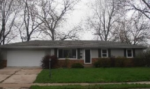 2501 Willow St Pekin, IL 61554