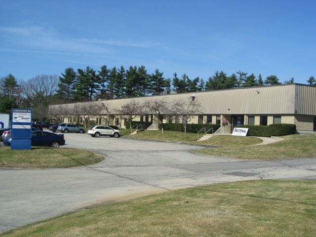 3 Perimeter Road, Manchester, NH 03101