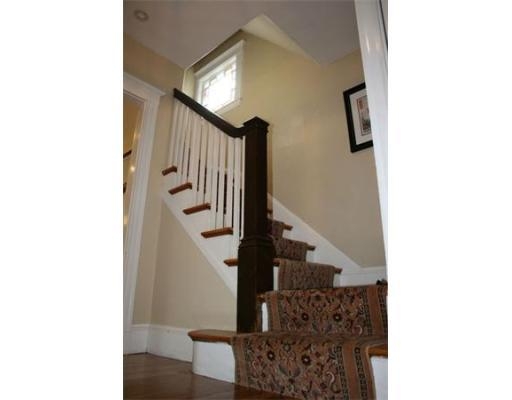 Landseer St, West Roxbury, MA 02132