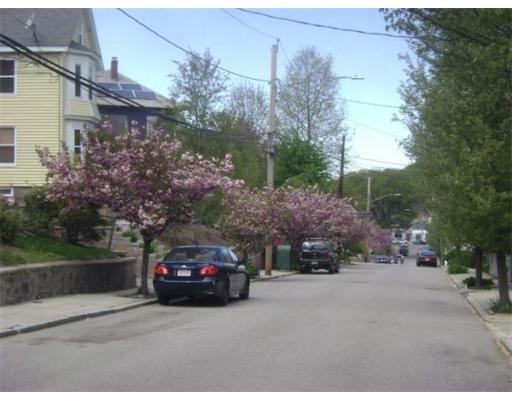 Kittredge St, Roslindale, MA 02131