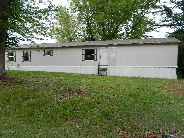 21236 Perry Rd, Springdale, AR 72764