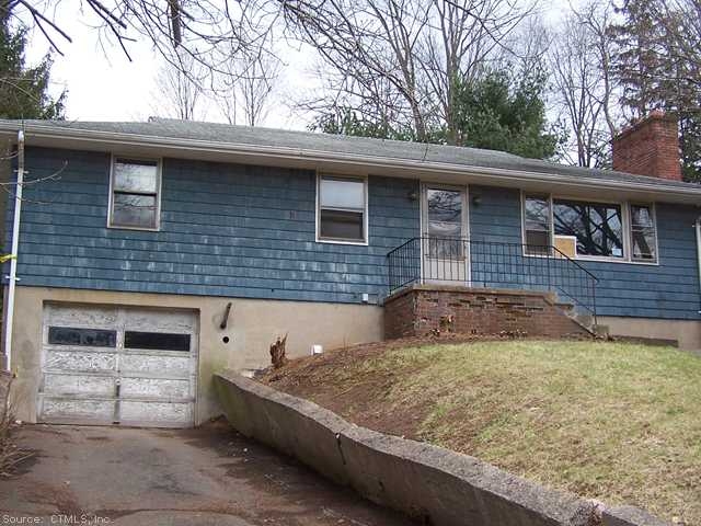 298 Swain Ave, Meriden, CT 06450