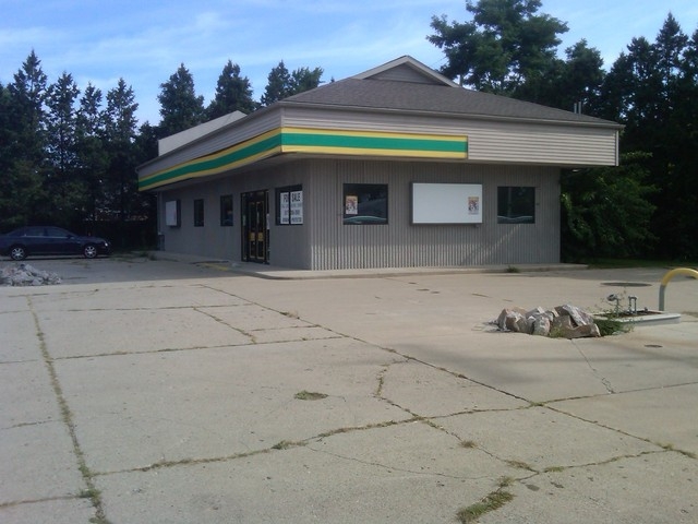 5025 S PENNSYLVANIA AVE, Lansing, MI 48910