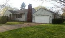 405 Sherwood Dr E Newark, OH 43055