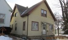 3705 E Underwood Ave Cudahy, WI 53110