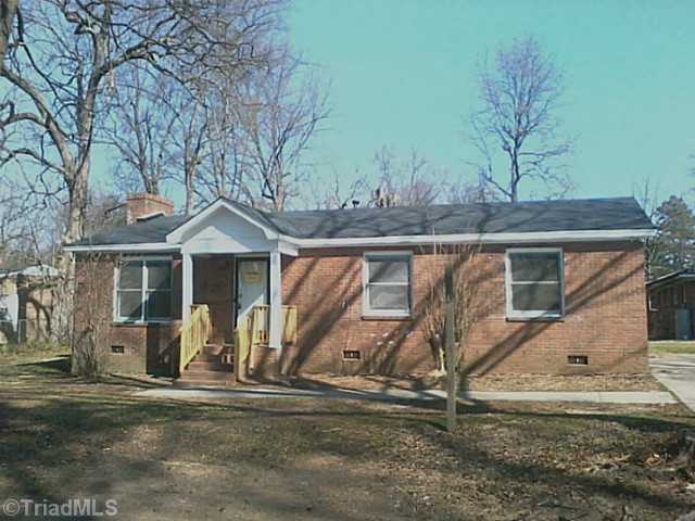 1118 S English St, Greensboro, NC 27401