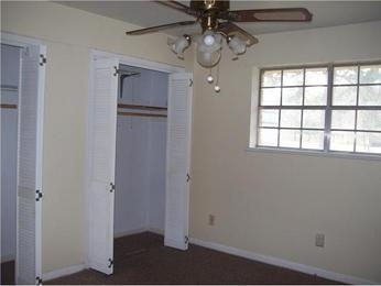 300 Sunny Hill Dr, Pineville, LA 71360