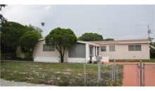 7091 SCOTT ST Hollywood, FL 33024