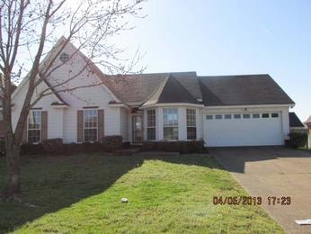 7191 Fox Creek Dr, Olive Branch, MS 38654