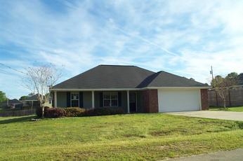 238 Collins Rd, Petal, MS 39465