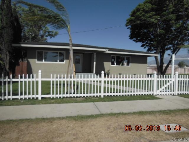 9496 Oleander Ave, Fontana, CA 92335