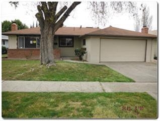 2802 E Griffith Way, Fresno, CA 93726