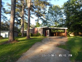 308 Fairhill Drive, Jackson, MS 39212