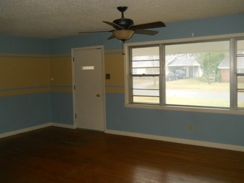 412 Hayes St, Jacksonville, AR 72076