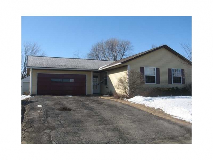6233 Underwood Ave Sw, Cedar Rapids, IA 52404