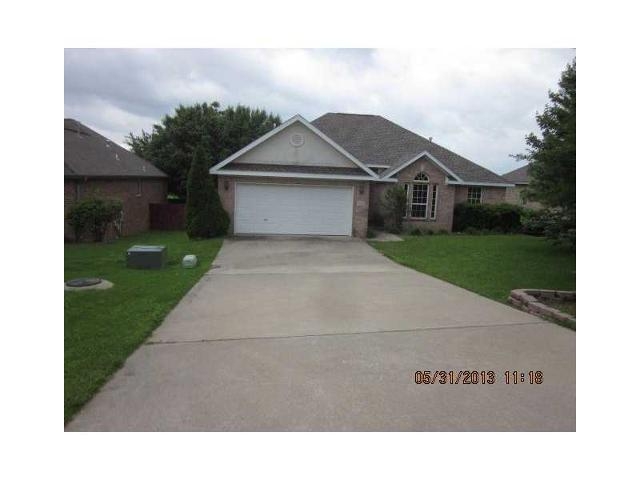2705 Sw 8th St, Bentonville, AR 72712