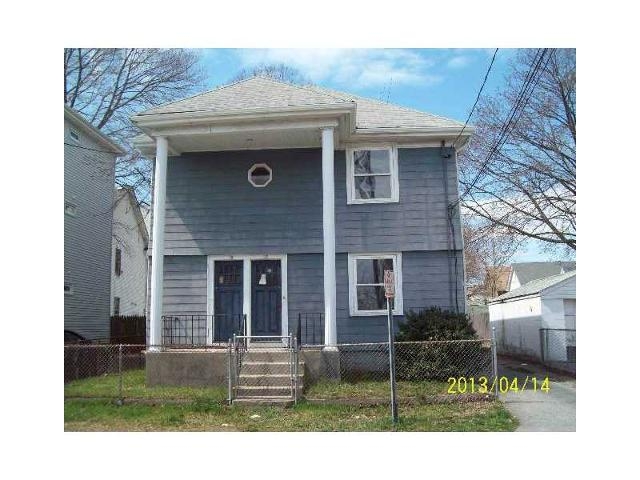 10 Consolation Ave, Pawtucket, RI 02861