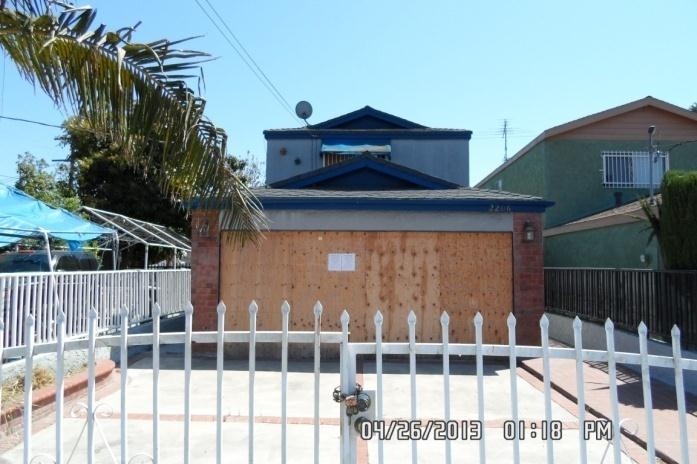 2206 E 105th St, Los Angeles, CA 90002