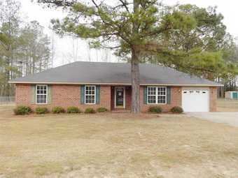 2725 Genoa Dr, Sumter, SC 29153