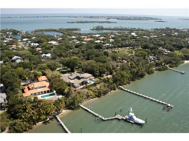 137 S River Rd, Stuart, FL 34996